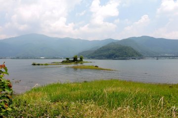 Yagizaki Park Beside Lake Kawaguchi