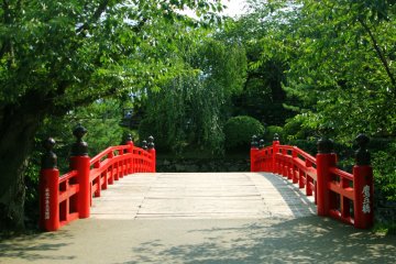 There are eight bridges over the water moats in the park. All bridges are beautiful in different ways at different times of the year.