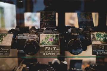 <p>Nikon 35mm cameras</p>