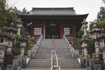 <p>Musashimitake Shrine</p>