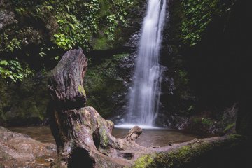 <p>Really nice place, quite dangerous to get some shots unfortunately</p>