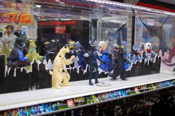 <p>Para monster yang saya tidak tahu asal mereka</p>