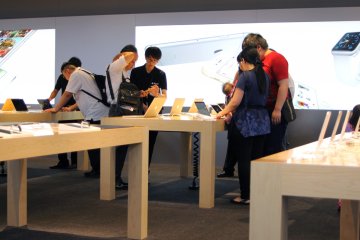 <p>The Apple products</p>