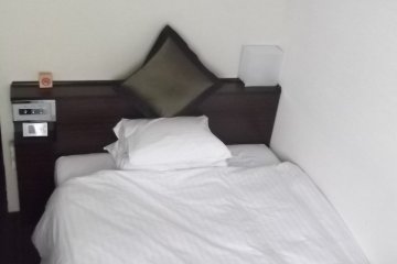 <p>Tempat tidur saya</p>