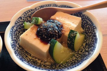 Tofu is their speciality here. Don't miss it.