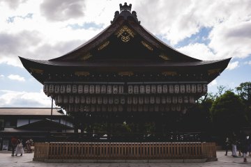 <p>Central building surrounded by lanterns</p>