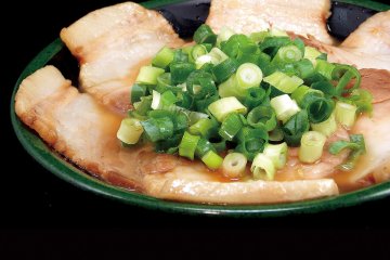 <p>Sliced pork</p>