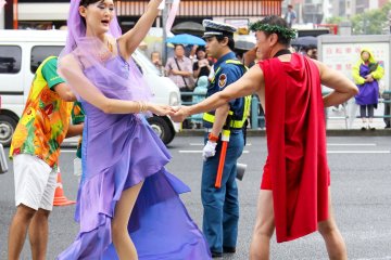 There were also some ancient Greek or roman type outfits for both men and women dancers.&nbsp;