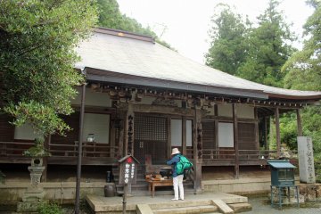 <p>Another of the temple's worship halls</p>