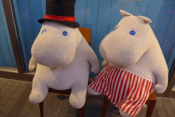 A Date with a Moomin [Closed]