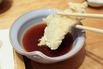 Chicken tempura and the fruit-enhanced dipping sauce