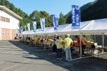 <p>The sign in tents (native English speaking staff are on hand)</p>