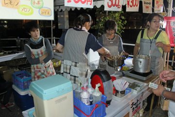 <p>Oden and snow cones are also available</p>