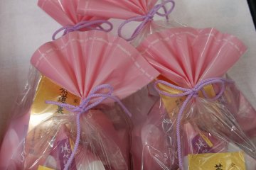 <p>Gula-gula Tohoku</p>