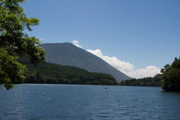 <p>Stunning Mount Nantei in the background</p>