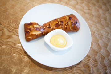 <p>Lobster Pretzel</p>