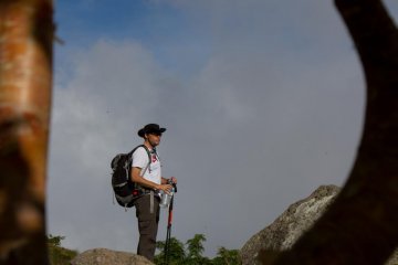 Taking a break before our descend