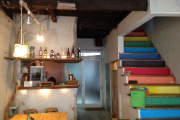 <p>The lobby where you can check in/check out also enjoy talking to the staff.</p>