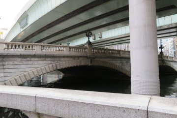<p>Dok kapal ikan mas di Nihonbashi (Japan bridge)</p>