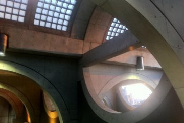 Keihan Uji station domed ceiling
