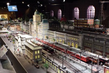 <p>Exhibit Room 11: &nbsp;Ichiban Tetumo Park Diorama</p>