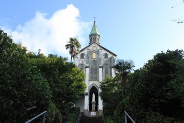 <p>Gereja Katolik Oura, salah satu gereja Katolik tertua di Nagasaki.</p>