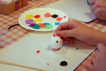 <p>Lilin berbentuk Hello Kitty!</p>
