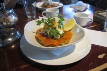 The California Bowl, one of the many tasty menu dishes