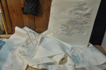 <p>Pictures waiting to be finished</p>