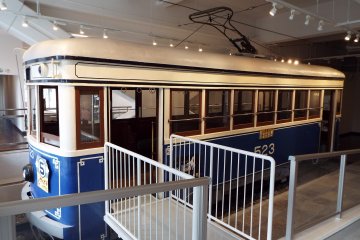 <p>Kereta Api Peninggalan</p>
