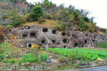 Hyakuana Kofun ในนะกะโอะกะ