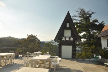 <p>Halfway to the peak, you could take a rest and enjoy the surrounding views before moving further up</p>