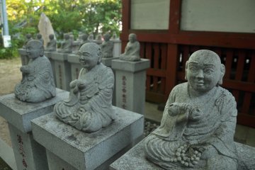 <p>Patung Buddha tidak perlu berukuran besar untuk mengesankan.</p>