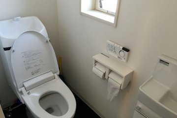 <p>A warm toilet seat during autumn and winter!</p>