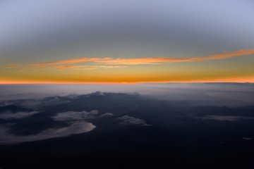 <p>C'est l'heure du lever du soleil&nbsp;- par&nbsp;Julia Wimmerlin</p>
