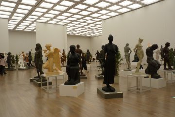 <p>Salle des sculptures&nbsp;</p>