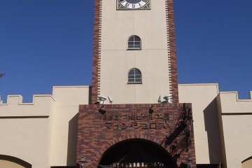 <p>A German castle on the streets of Hamamatsu</p>