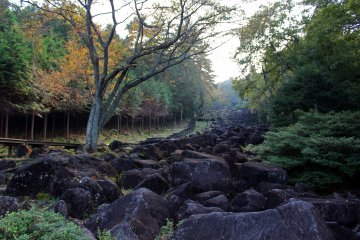 <p>Batu sungai di Nabekura-kei</p>