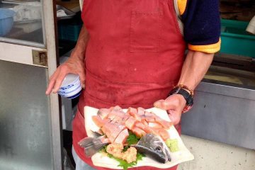 <p>Sepirin Amago Sashimi yang diberi bumbu musim panas yang paling segar</p>