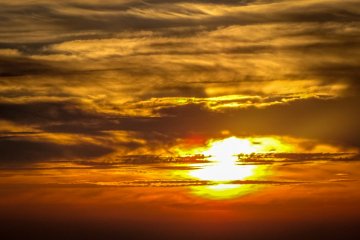 <p>Sunrise from the summit of Mount Fuji</p>