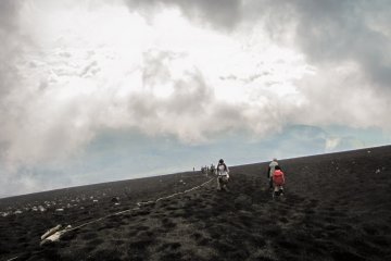 <p>Osunabashiri, or the great sand run</p>