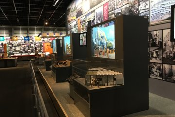 <p>Whole row of diorama</p>