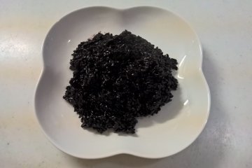 Après la cuisson, ce riz est plus gluant et sucré que le riz régulier