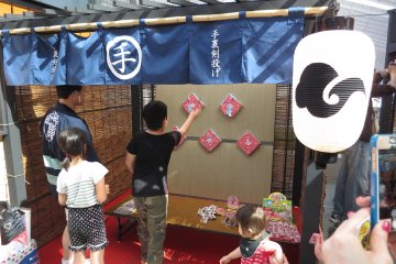 <p>You can try your hand at old-fashioned games</p>