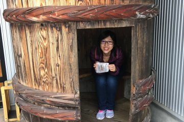 <p>This is where you can hide in a barrel and pose with your food.</p>