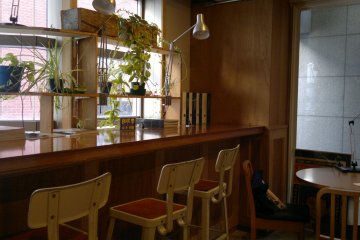 <p>High chairs section, with window facing out to Harajuku Street</p>

