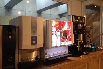 <p>The drink bar</p>
