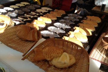 <p>Taiyaki fishes.</p>
