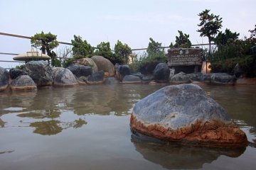 <p>Yunokawa Onsen has been popular as a hot springs retreat since the mid 1600s</p>
