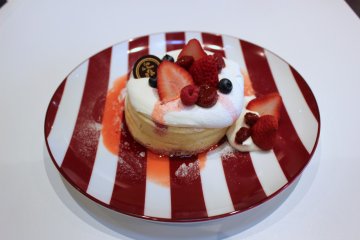 <p>The pancake plate</p>
